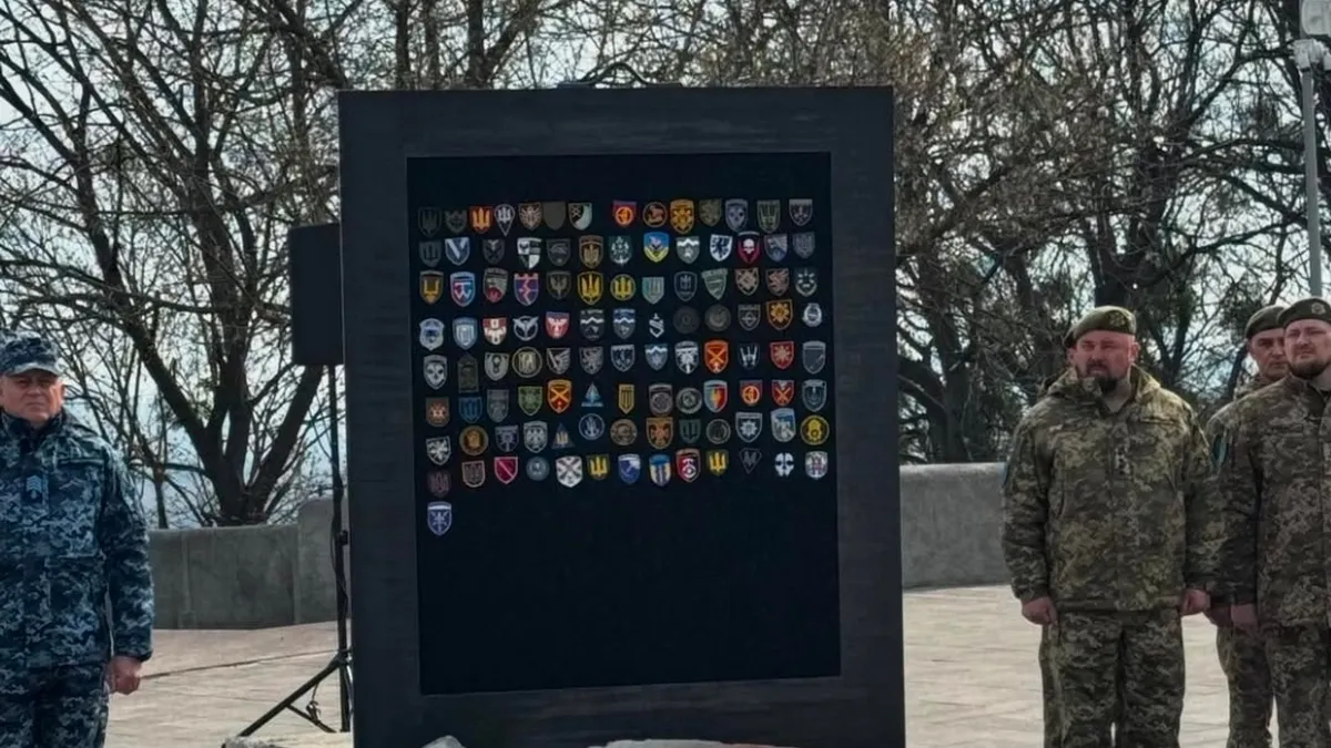 У Києві відкрили інсталяцію «Перелом у війні» до річниці звільнення області: Горбунов показав фото пам’ятки