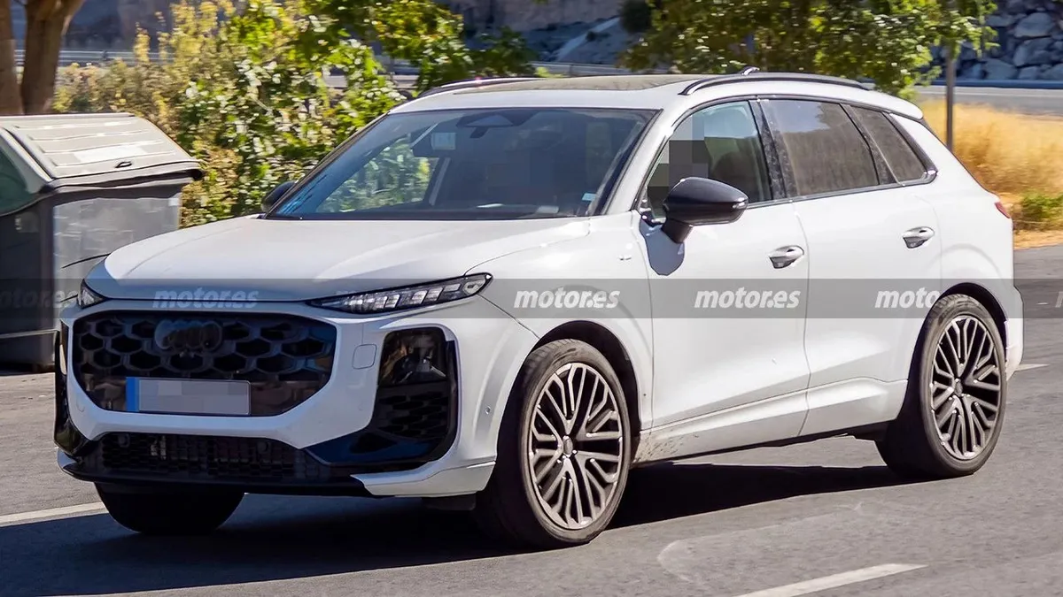 Audi SQ3 вже проходить дорожні випробування: авто отримає понад 330 к.с. і чотири вихлопи – що готує новинка