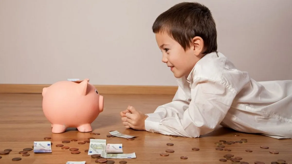 Батьки будуть отримувати по 50 тисяч гривень на дитину: Кабмін затвердив порядок виплат