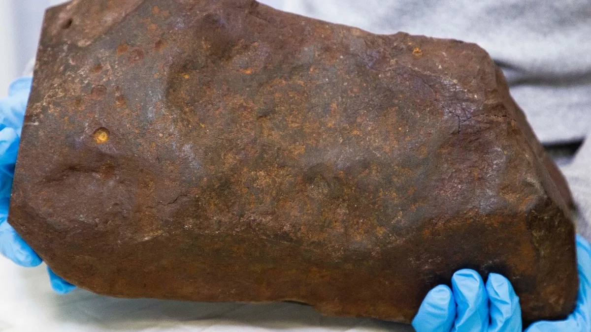 17 кг космосу: чоловік думав, що знайшов золото, але натрапив на один із найцінніших метеоритів