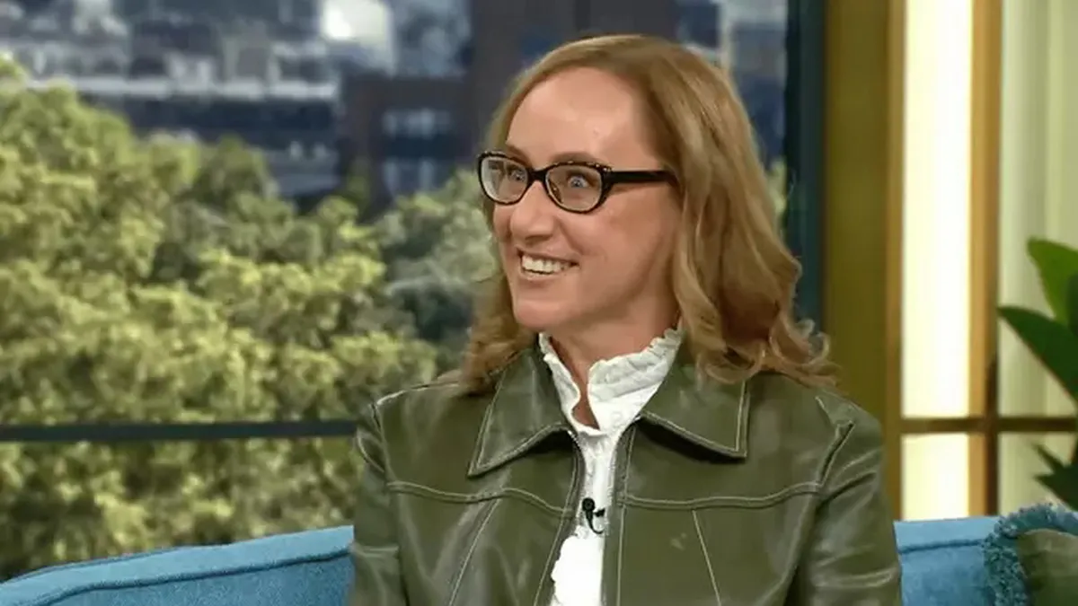 Розмови, психологія та інтим: британська секс-терапевтка рятувала клієнтів не тільки сексом