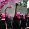 Російський феміністський панк-гурт влаштував проукраїнський протест на Венеційській бієнале: відео акції