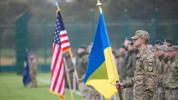 Чи можуть бути американські війська в Україні: стали відомі деталі переговорів в Парижі