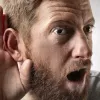 Проблеми зі слухом: 8 дієвих способів зберегти та покращити його природним шляхом