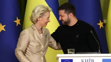 Урсула фон дер Ляєн підписала меморандум про надання Україні 90 мільярдів євро: коли угоду розглянуть у ВР