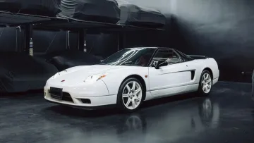 Стара Honda за ціною трьох Ferrari: чому за NSX 2003 року планують отримати мільйон доларів