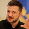 «Вже «ура» вимовити не може, а ракетами перемагає будинки»: Зеленський емоційно відреагував на удар по Україні