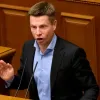 «А як же піхотно-штурмовий контракт?»: нардеп Гончаренко заявив, що Федоров отримав бронь відразу після відставки