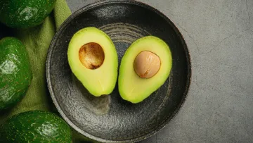Щоденне вживання авокадо: дієтолог пояснила, що станеться з організмом від популярного фрукта