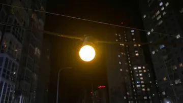 ДТЕК повертає світло мешканцям Києва після ворожої атаки: коли планують завершити ремонтні роботи