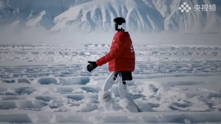 Китайський робот Unitree G1 пройшов більше сотні тисяч кроків за температури -47,4°C: деталі рекорду