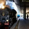 «Чарівний Експрес» від УЗ: як безкоштовно покатати дитину на ретро-паровозі до Святого Миколая