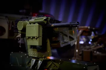 Позицію ворога зайняли дрони ЗСУ: вперше в історії людства роботи пішли в атаку і взяли полонених