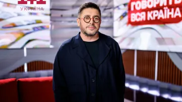 Олексій Суханов прогулявся парком і поділився відвертим зізнанням: «‎Не маю такої мрії, як весілля»