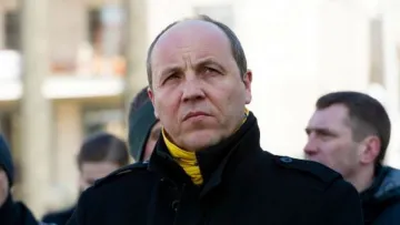 Вбивство Парубія: стало відомо, хто замовив кілера – вбивці повідомлено про підозру у державній зраді