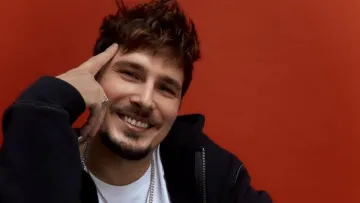 Співак Positiff поділився рецептом осінньої страви: запечений гарбуз з птітімом і беконом