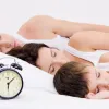 Вісім годин на сон щодня – це не стандарт: вчені розповіли, як визначити власну норму для сну