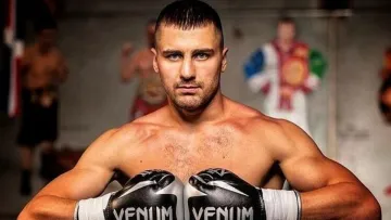 «Це як проїхати 10 км на велосипеді»: зірка українського боксу спрогнозував майбутнє Джошуа і Пола