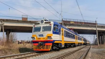 Kyiv City Express отримав нове звучання: Квіткова, Світоліна та інші зірки озвучують станції електрички