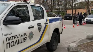 Поліція втекла після перших пострілів терориста з «Велмарту»: правоохоронці лишили дитину в небезпеці – відео 