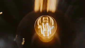 Вибух зарядної станції: експерт назвав головну помилку, яка призводить до пожежі