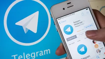 Apple тимчасово видалила Telegram з App Store через заборонений контент: що сталося