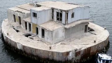 Штучний острів у Балтійському морі продали за 60 тисяч євро: що хочуть побудувати на платформі НДР