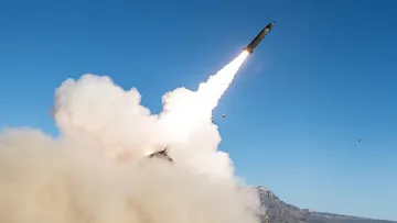 Велика Британія розробляє нову балістичну ракету для України: якою буде дальність її ураження