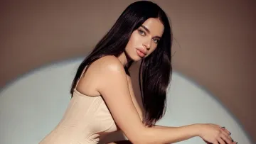 Дружина Усика у стильному вбранні відвідала оперу: як виглядала обраниця чемпіона та який спектакль дивилася