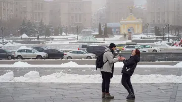 На Україну насуваються густі тумани та снігопади: де очікується погіршення погодних умов