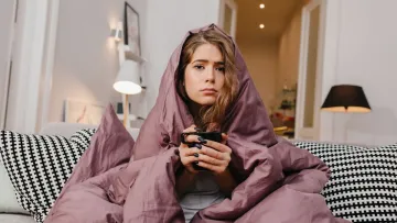 Холодна погода не робить вас хворими: що насправді може впливати на застуду та грип