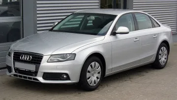 Audi робить крок назад: у компанії визнали, що заплутали покупців та дилерів