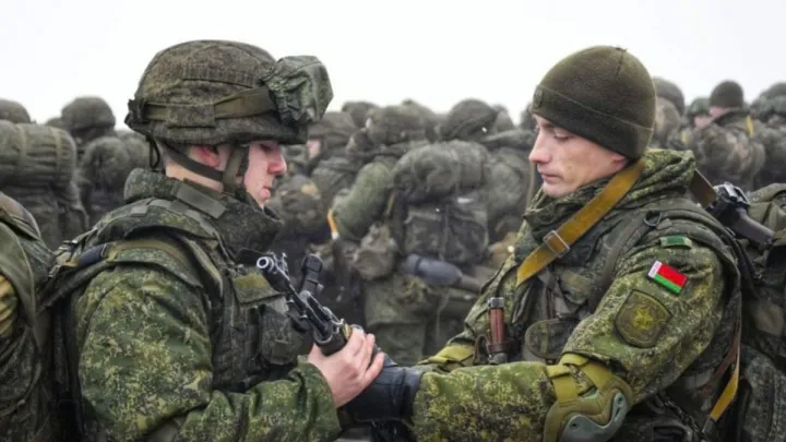 Чи є загроза вторгнення армії Білорусі в Україну: експерт проаналізував військові можливості Мінська