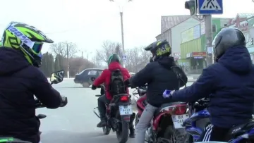 На Вінничині радикально борються з гучними мотоциклами: що вирішила робити громада