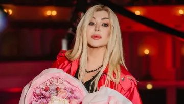 Співачку Ірину Білик пограбували у Мілані: під час туру Європою пошкодили її автомобіль