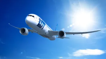 В США літак довелось розвертати посеред океану: авіакомпанія пішла на це через проблеми з пам’яттю у пілота