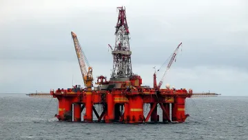 Неочікуваний удар по Каспійському морю: українські дрони знищили важливі нафтові платформи рф