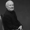 Помер Джеймс Берроуз: режисеру культових серіалів «‎Друзі» та «Теорія великого вибуху‎» було 85 років