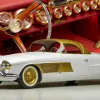 Рідкісний Cadillac Elegante 1955 привернув увагу: концепт із золотими деталями виставили на продаж