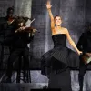 Перемогла важку хворобу та дала перший за 6 років концерт: Селін Діон приголомшила світ яскравим шоу в Парижі
