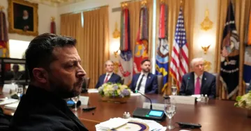Трамп схиляв Зеленського погодитися на умови путіна: що конкретно вимагав американський президент від України
