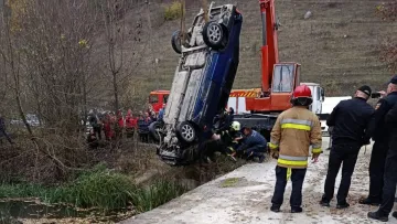 Трагедія на Хмельниччині: у ДТП загинули троє підлітків, автівку знайшли в річці