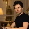 Зухвале пограбування в Луврі: Дуров готовий викупити у злодіїв прикраси та передати їх до музею не у Франції