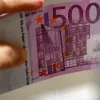 Гранти від Швейцарії для українців: кому доступні 2 600 євро у 2026 році
