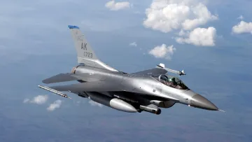 Повітряні сили України повідомили про втрату літака F-16: чи вижив пілот