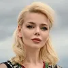 «Я щаслива, що ти саме мій»: Аліна Гросу привітала батька з днем народження та показала, як він змінювався з роками