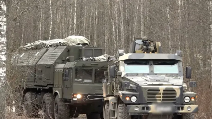 На старому аеродромі: супутники помітили розгортання «Орєшніка» в Білорусі 