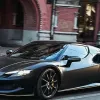 Надпотужний суперкар Ferrari помітили у Києві: як виглядає авто за $340 000