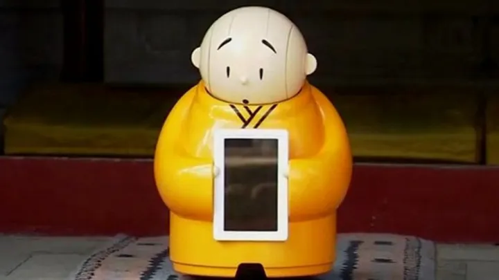 Не поступилися монахам Шаоліня: роботи показали свої вміння у кунг-фу – відео