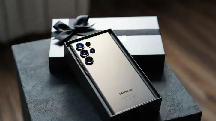 Перший тест Samsung Galaxy S26 Ultra: що дізнався блогер за 3300 доларів 